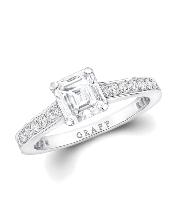 Кольцо для помолвки Graff Flame Square Emerald Cut Diamond Engagement Ring EPV01SE