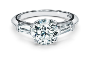 Кольцо для помолвки Tiffany Three Stone GRP10898