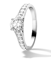 Кольцо для помолвки Van Cleef & Arpels Romance VCARG27600
