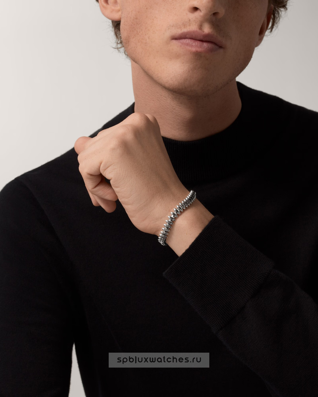 Браслет Cartier Clash de Cartier Flexible Bracelet Medium Model N6719617