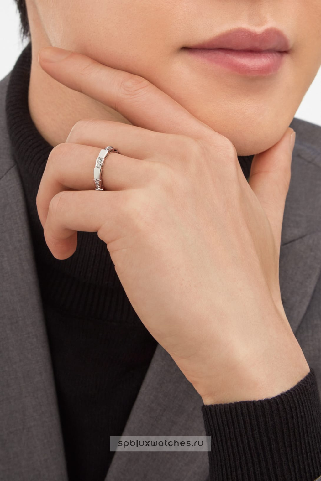 Обручальное кольцо Bvlgari Serpenti Viper Wedding Band Ring 353381