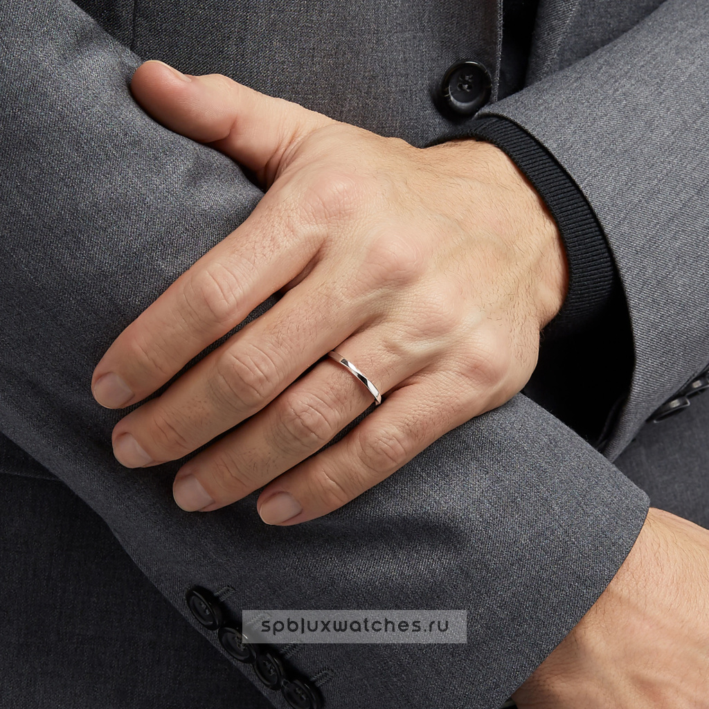 Кольцо Graff Spiral Band RGR600