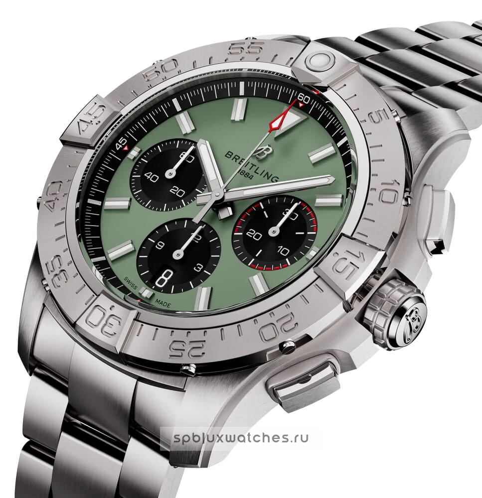 Breitling Avenger B01 Chronograph 44 mm AB0147101L1A1