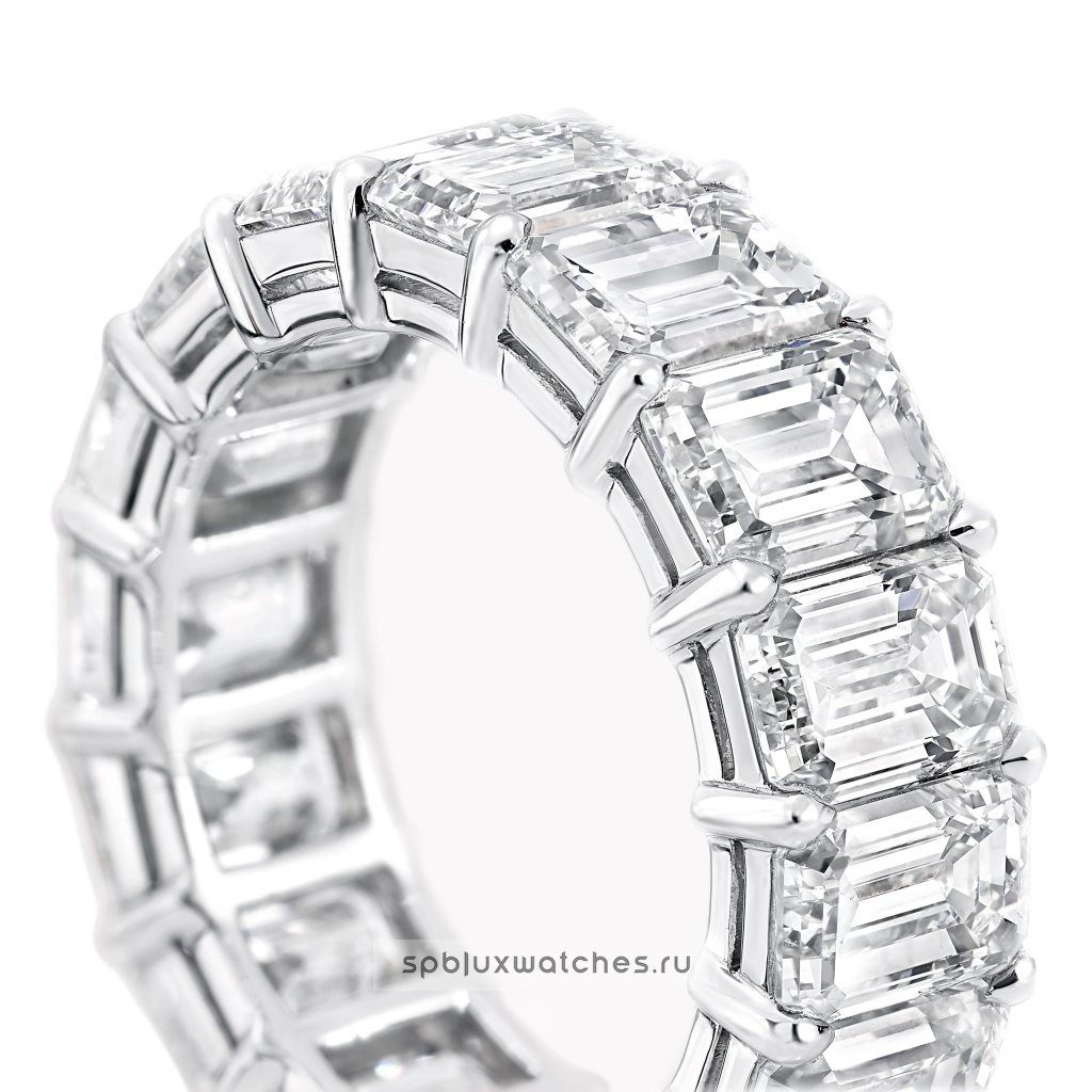 Обручальное кольцо Graff Classic Graff Emerald Cut Diamond Wedding Band RGET047