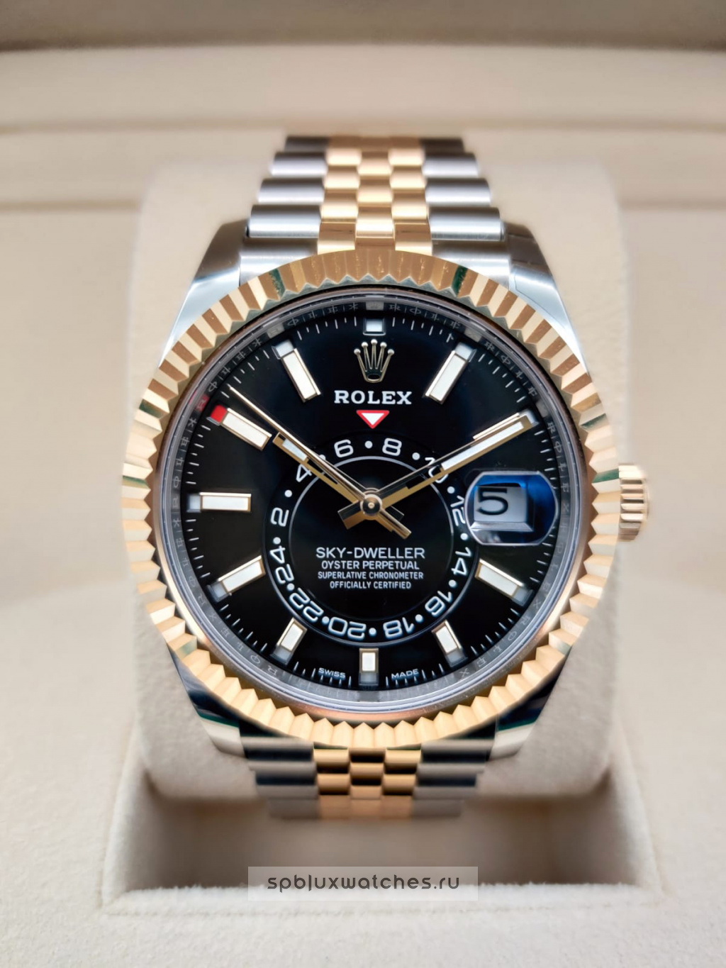 rolex sky dweller oyster perpetual superlative chronometer officially certified