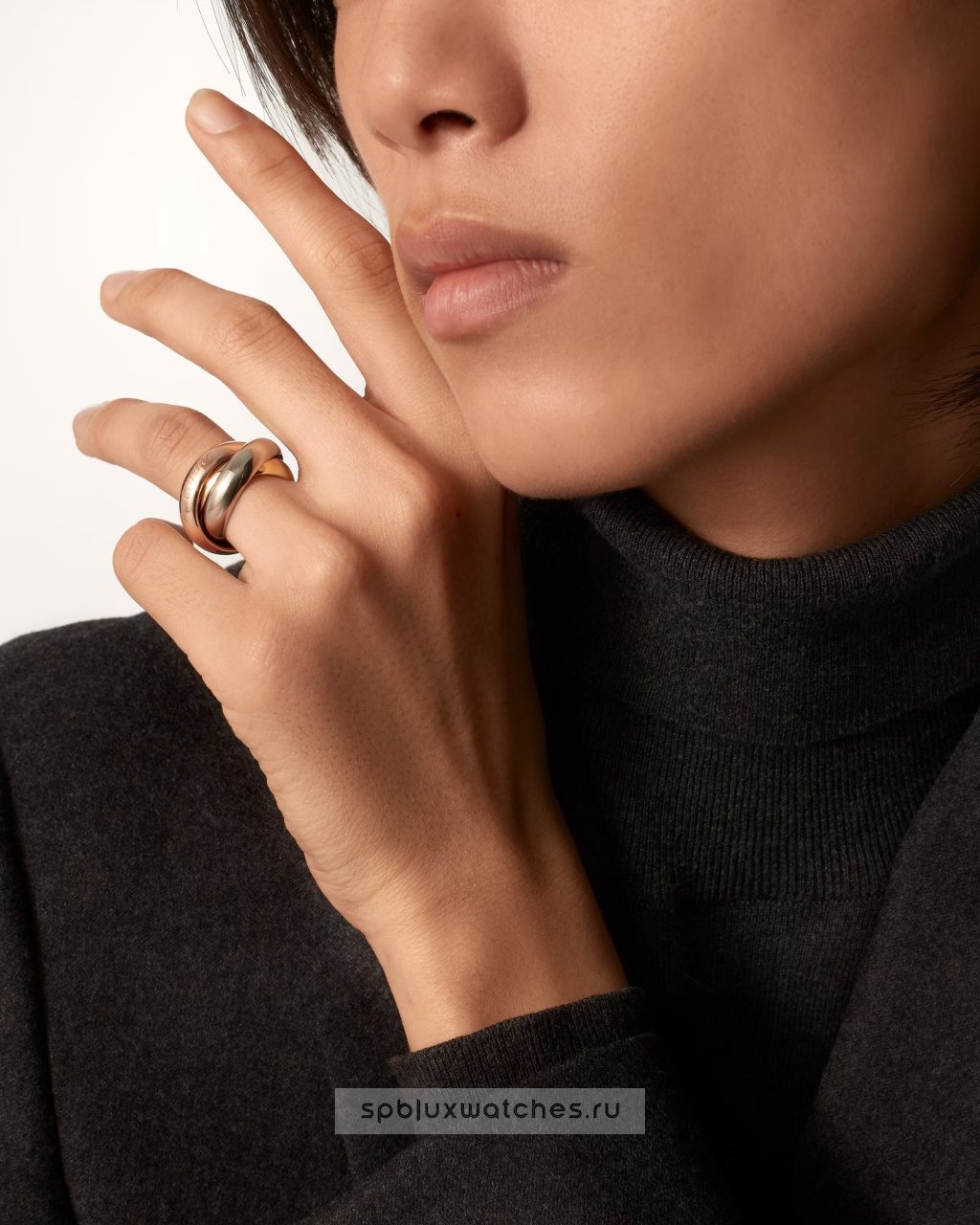 Кольцо Cartier Trinity Ring Extra-Large Model B4239800