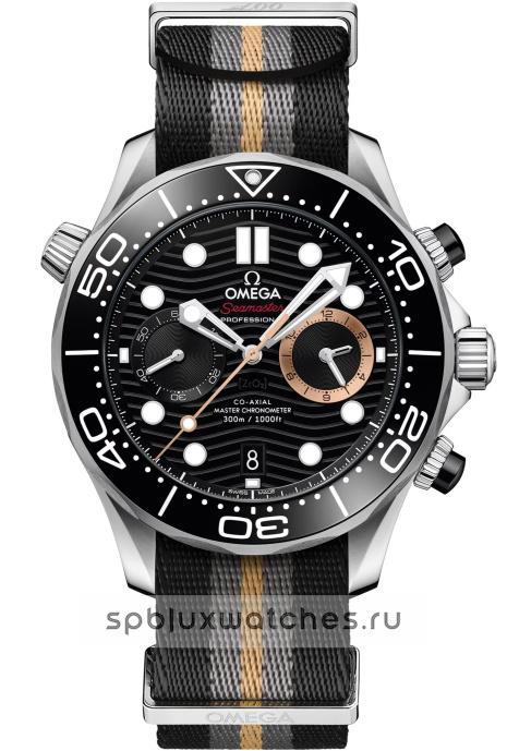 Omega Seamaster Diver 300M Chronograph 007 First Light 44 mm 210.32.44.51.01.002