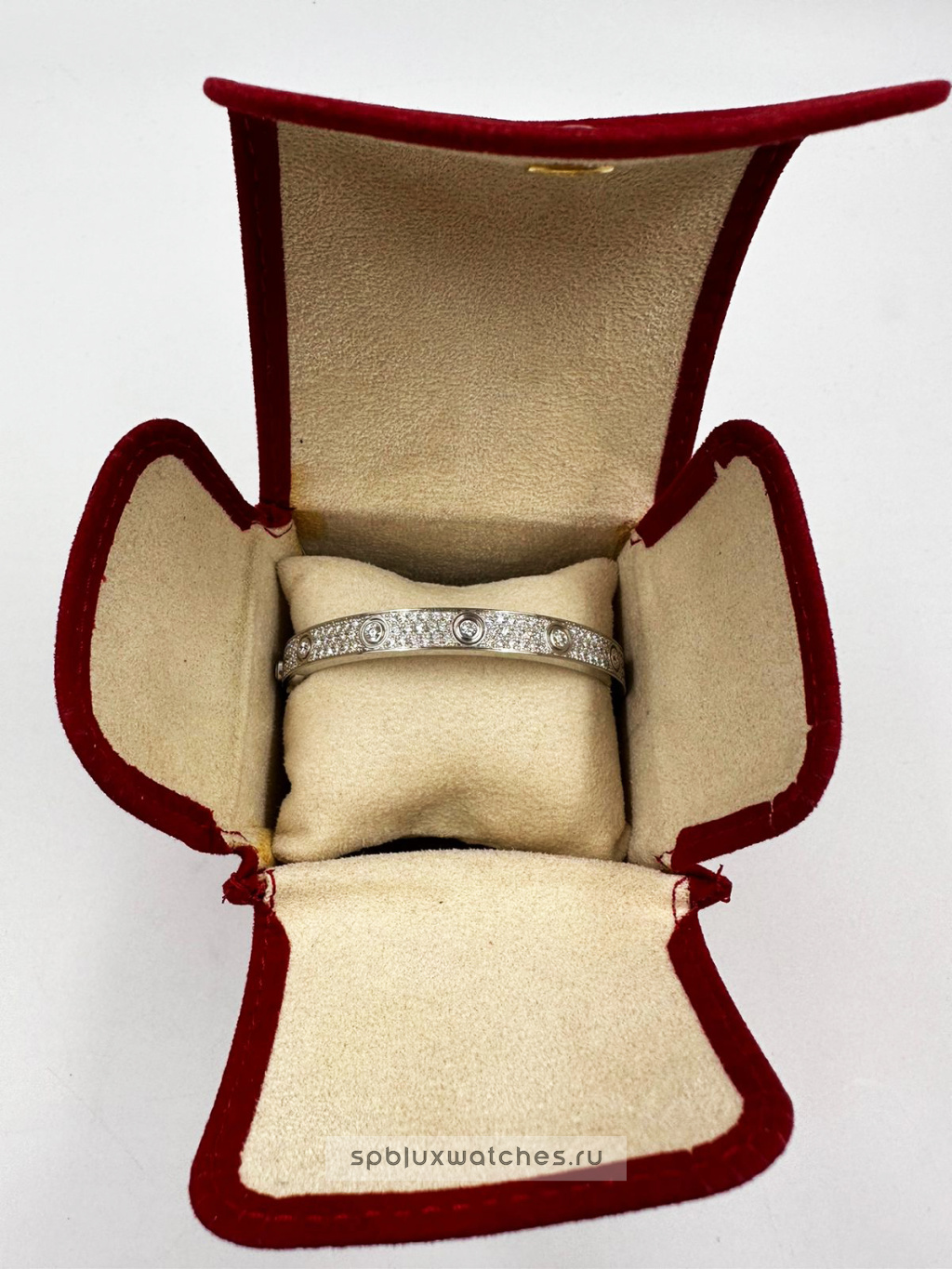 Браслет Cartier Love Bracelet Diamond-Paved N6033602