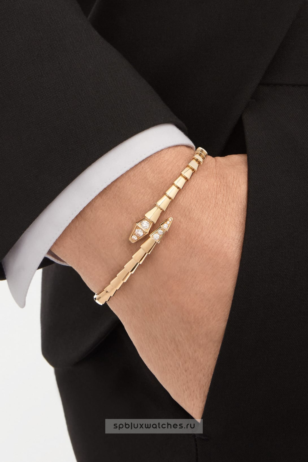 Браслет Bvlgari Serpenti Viper One-Coil Bracelet 360701