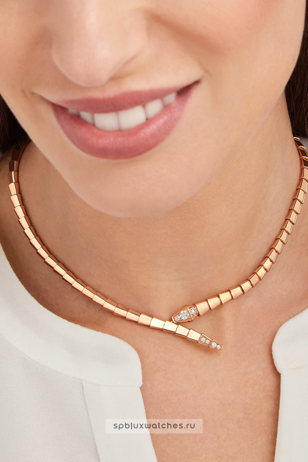 Колье Bvlgari Serpenti Viper Necklace 357793