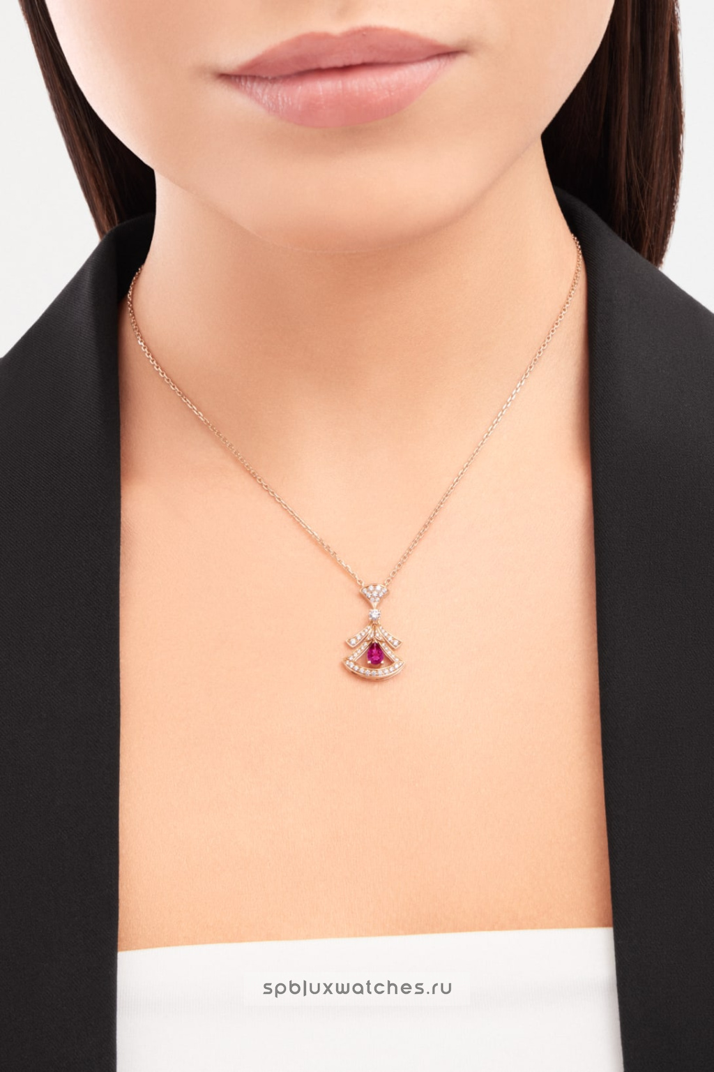 Подвеска Bvlgari Divas' Dream Necklace 360619