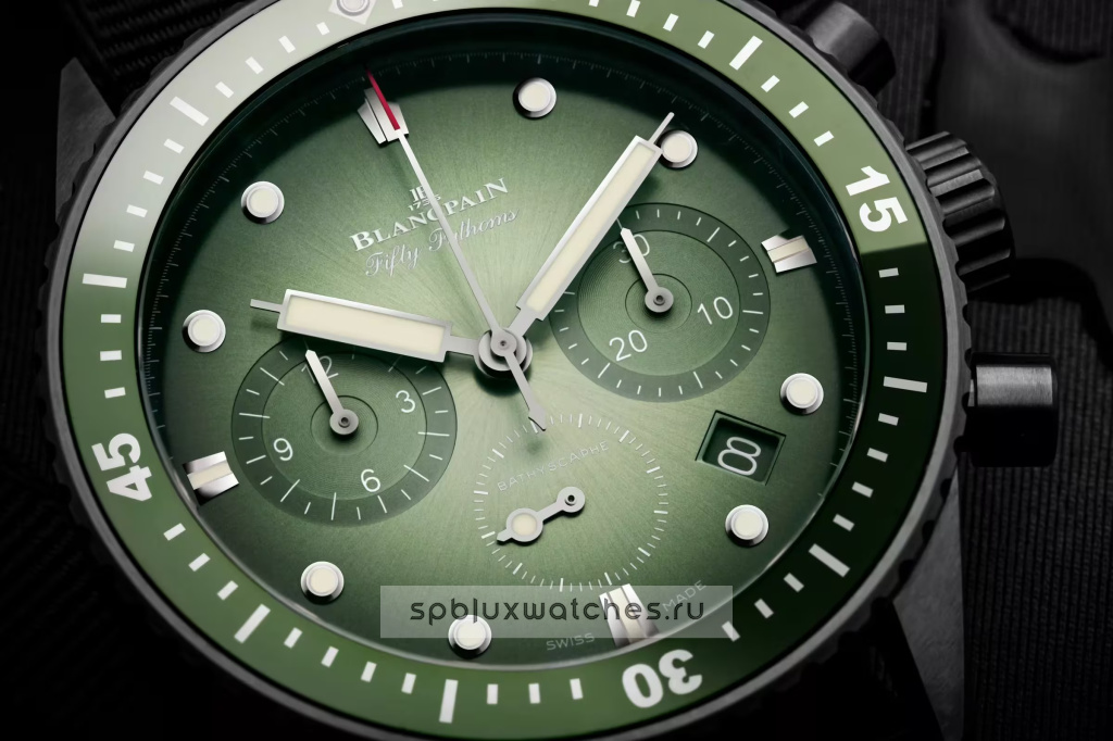 Blancpain Fifty Fathoms Bathyscaphe Chronographe Flyback 43.6 mm 5200 0153 B52A