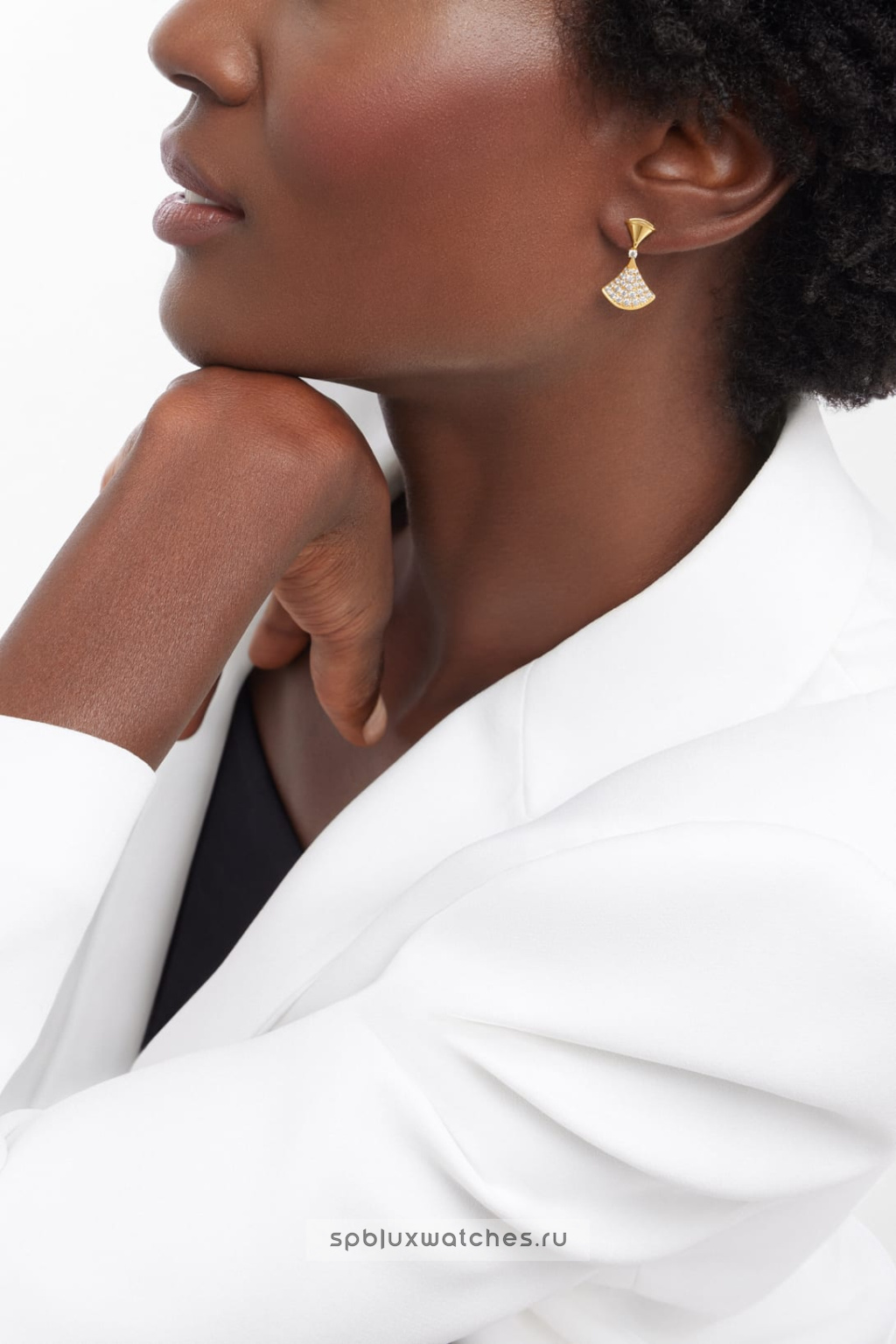 Серьги Bvlgari Divas’ Dream Earrings 357514