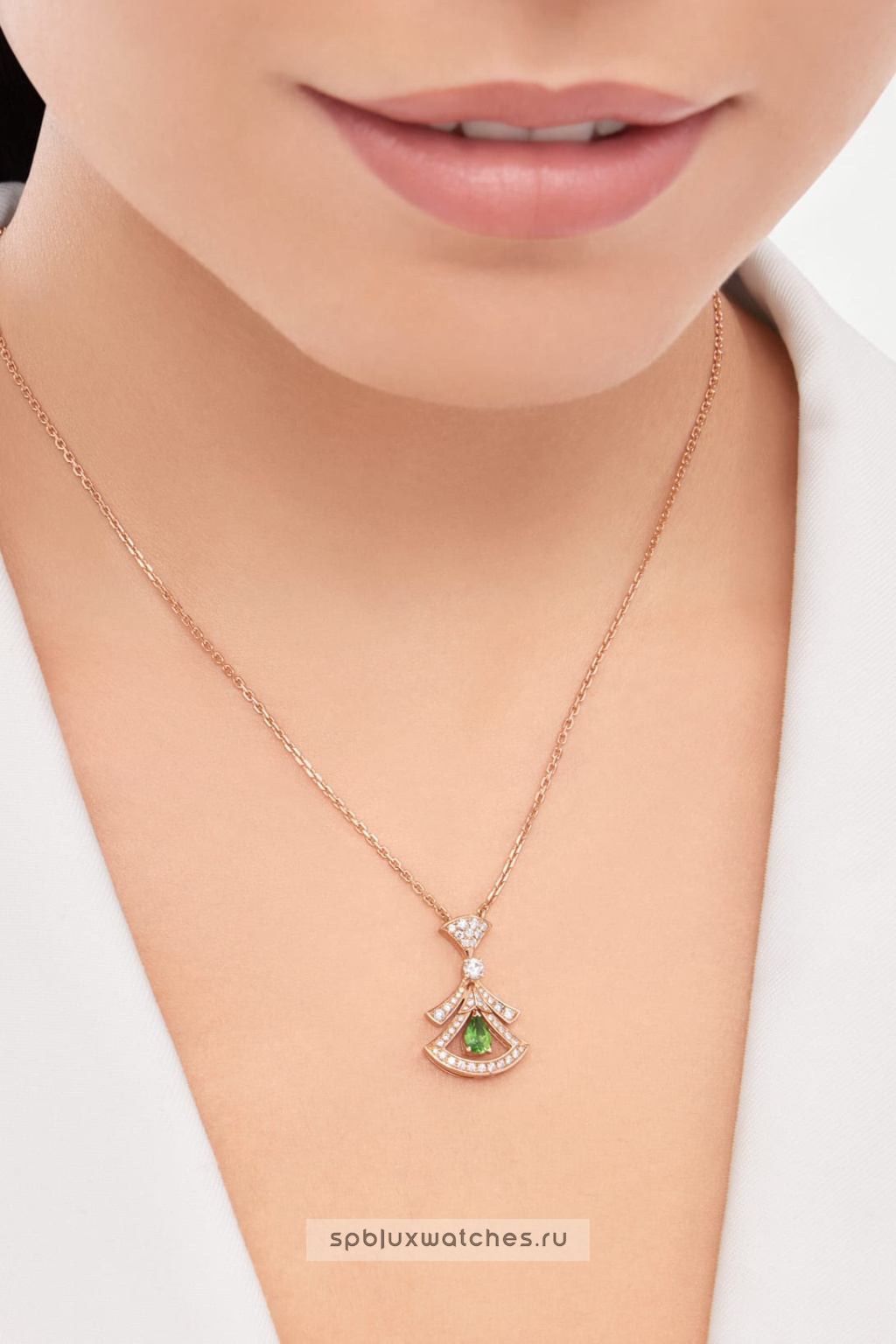 Подвеска Bvlgari Divas' Dream Necklace 360618