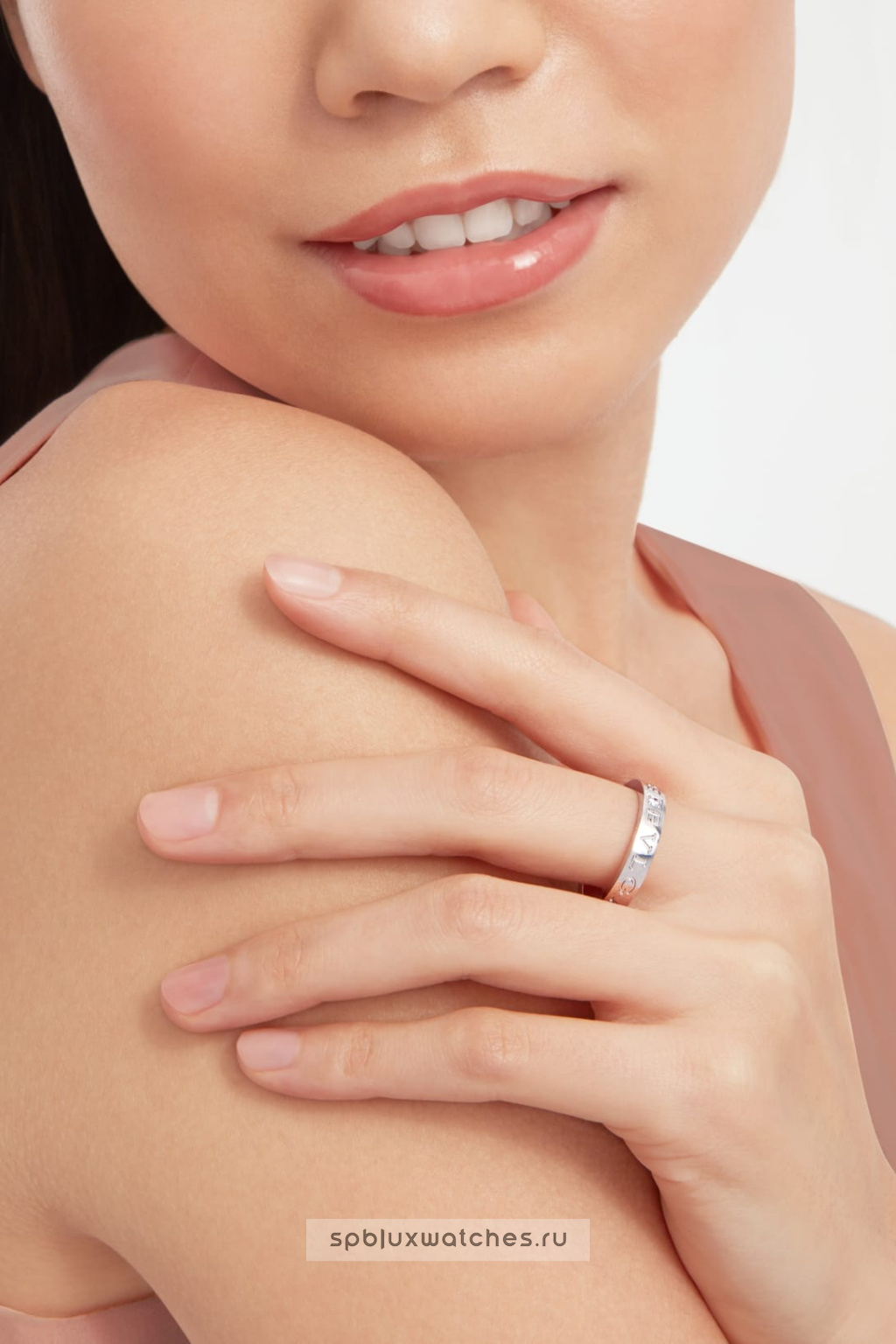 Кольцо Bvlgari B.zero1 Ring 339992