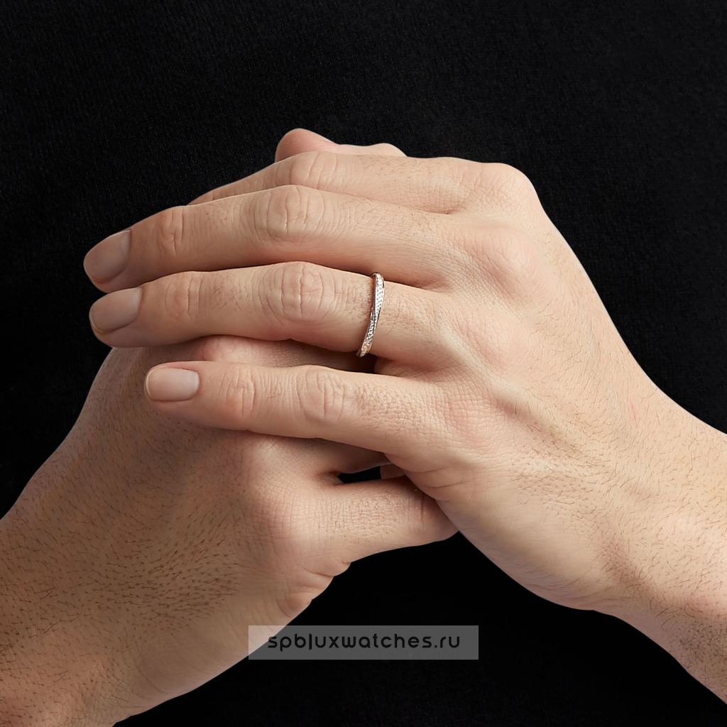 Кольцо Graff Spiral Pave Diamond Band RGR558