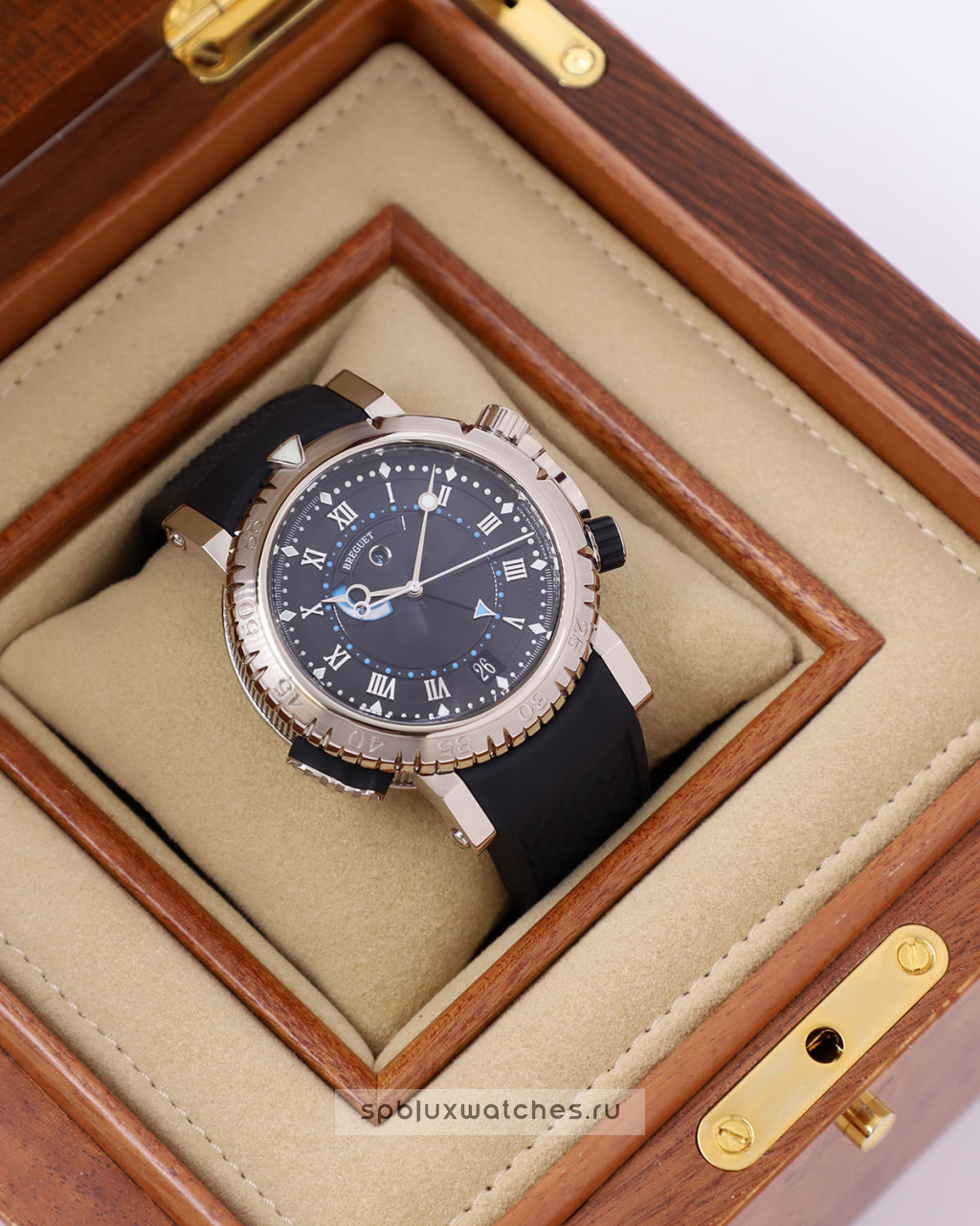 Breguet Marine Royale 5847 45 mm 5847BB/92/5ZV