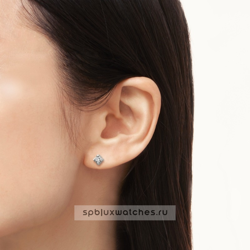 Серьги Mikimoto M Collection Pierced Earrings GE-403PU