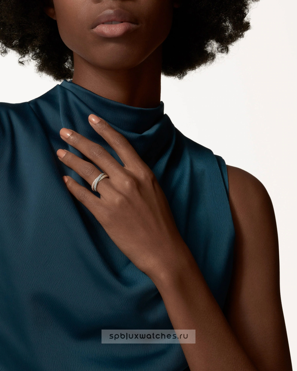 Кольцо Cartier Trinity Paved Ring Small Model N4778100