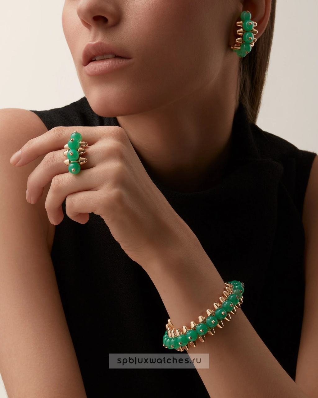 Серьга Cartier Clash de Cartier Single Chrysoprase Earring Extra-Large Model N8515273
