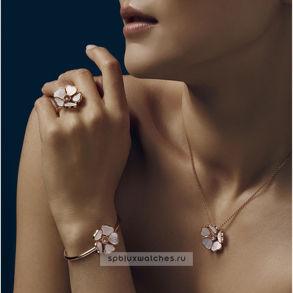 Кольцо Chopard Happy Hearts Flowers Ring 82A085-5300