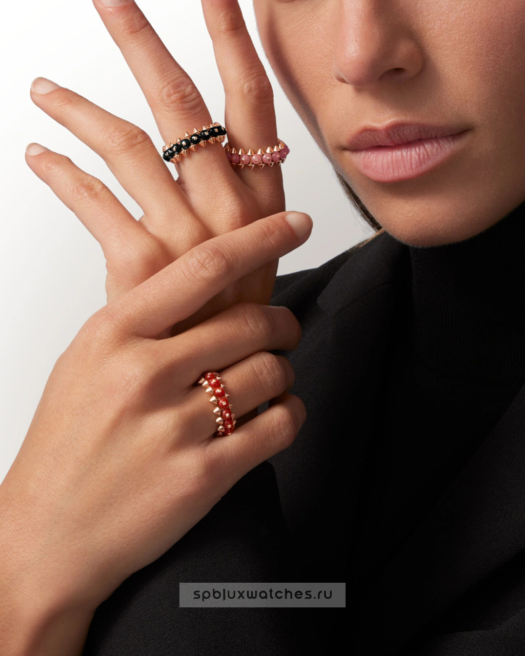 Кольцо Cartier Clash de Cartier Onyx Ring B4241000