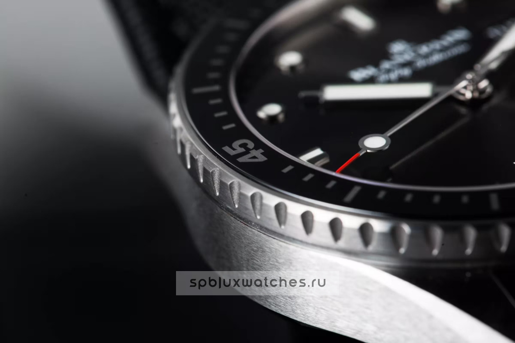 Blancpain Fifty Fathoms Bathyscaphe Quantieme Annuel 43 mm 5071 1110 B52A