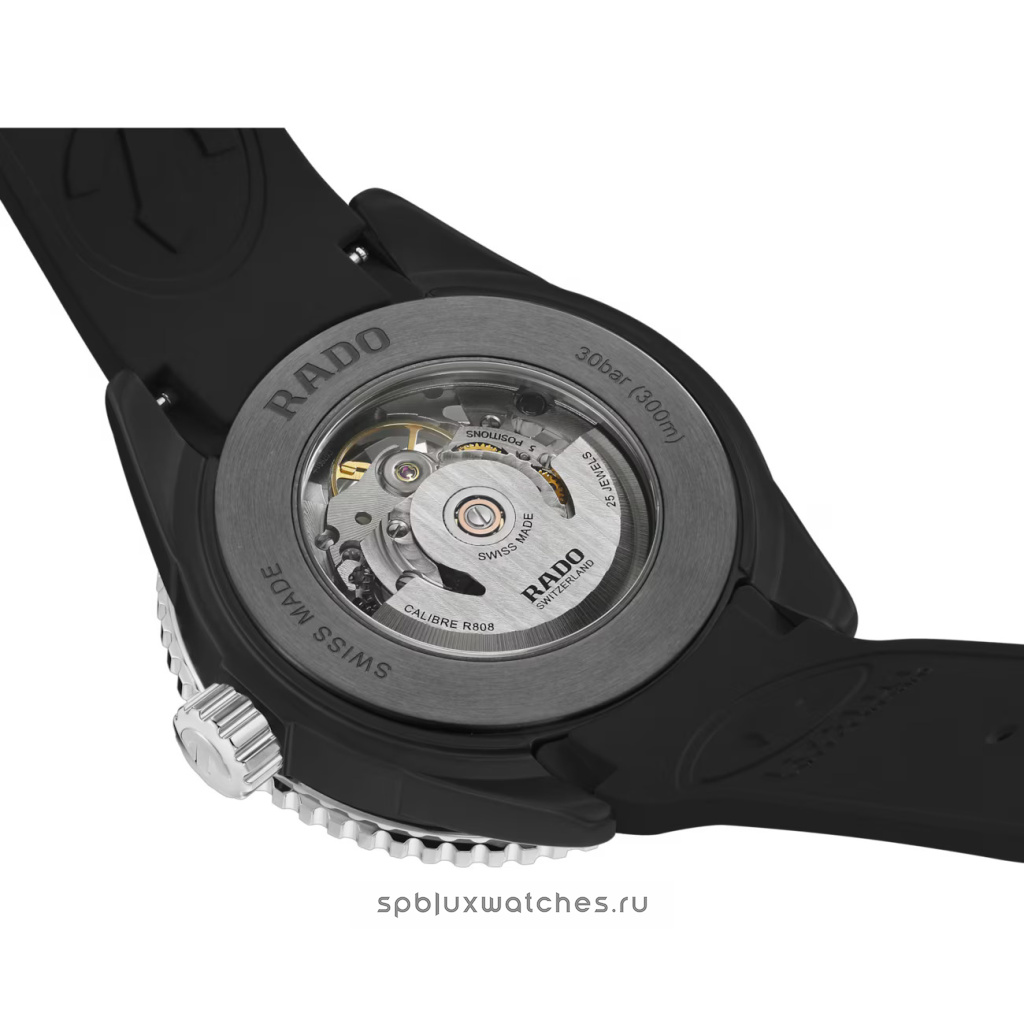 Rado Captain Cook High-Tech Ceramic Skeleton 43 mm R32129168