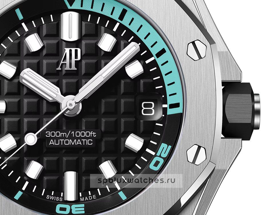 Audemars Piguet Royal Oak Offshore Selfwinding Diver 42 mm 15720ST.OO.A355CA.01