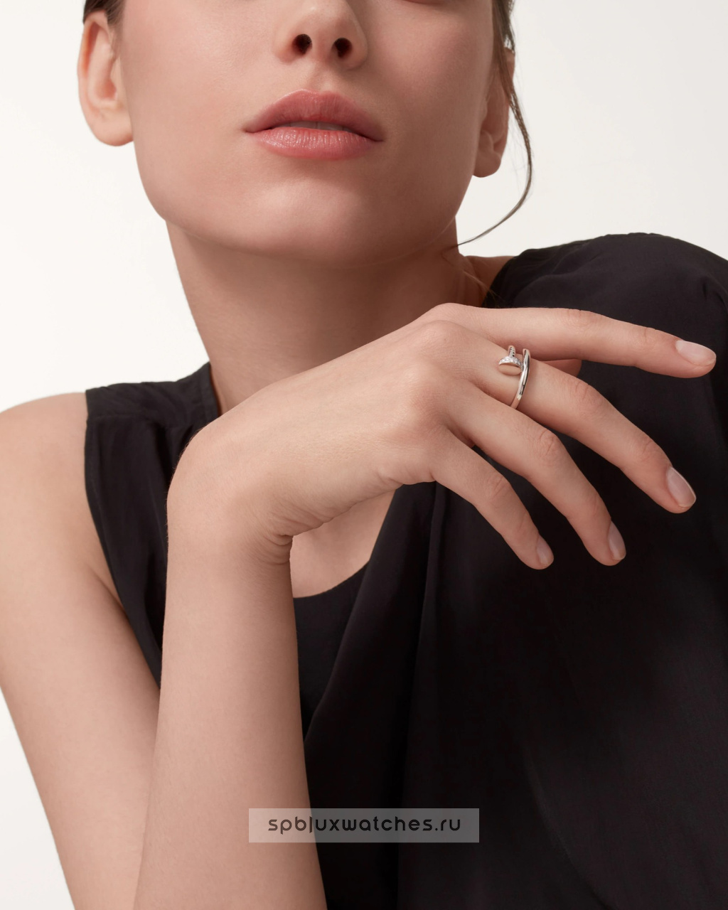 Кольцо Cartier Juste un Clou Diamonds Ring Classic Model B4092700