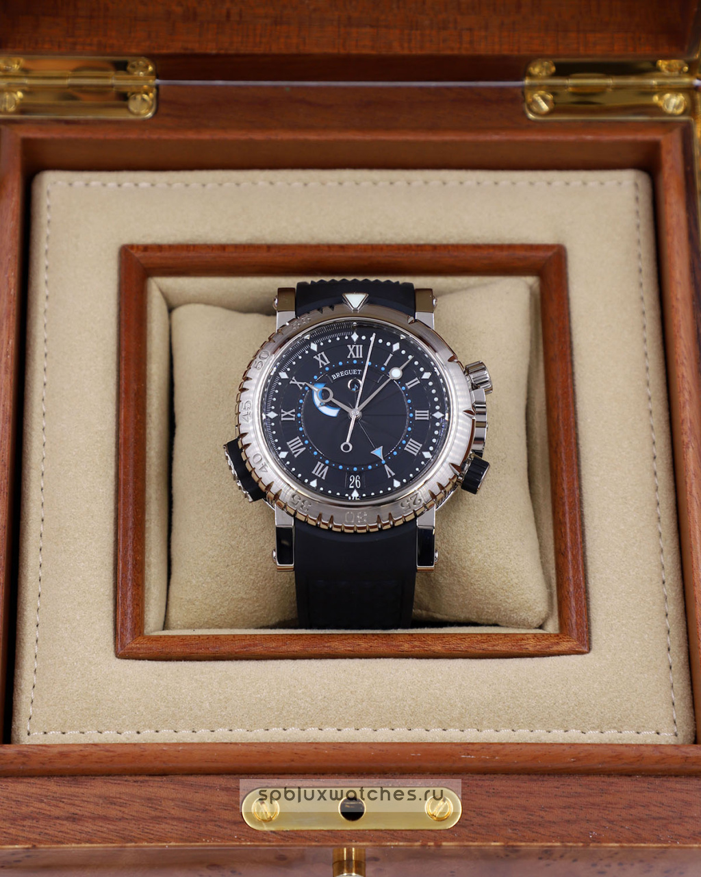 Breguet Marine Royale 5847 45 mm 5847BB/92/5ZV