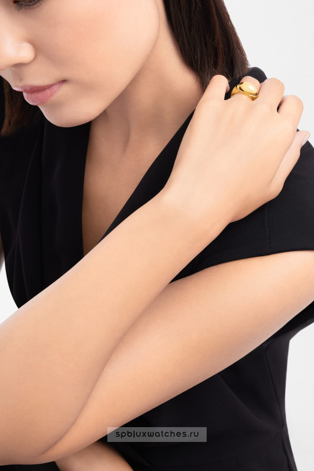 Кольцо Bvlgari Cabochon Ring 361230