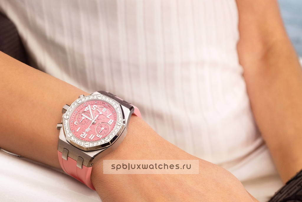 Audemars Piguet Royal Oak Offshore Selfwinding Chronograph 37 mm 26430TI.OO.A358CA.01-B
