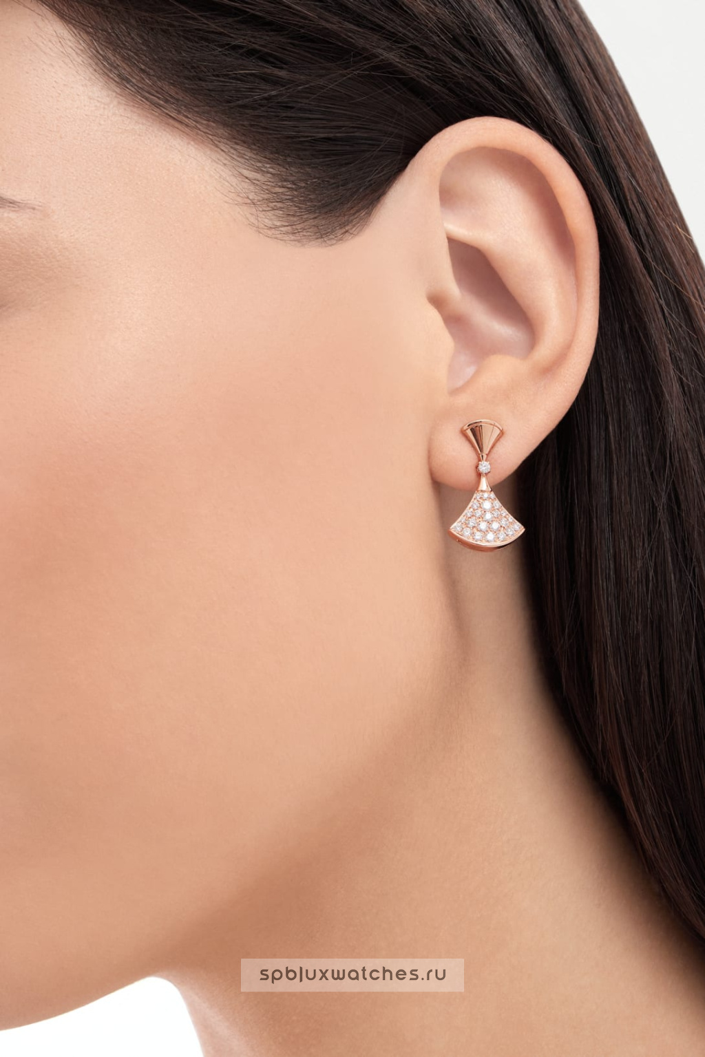 Серьги Bvlgari Divas’ Dream Earrings 351054