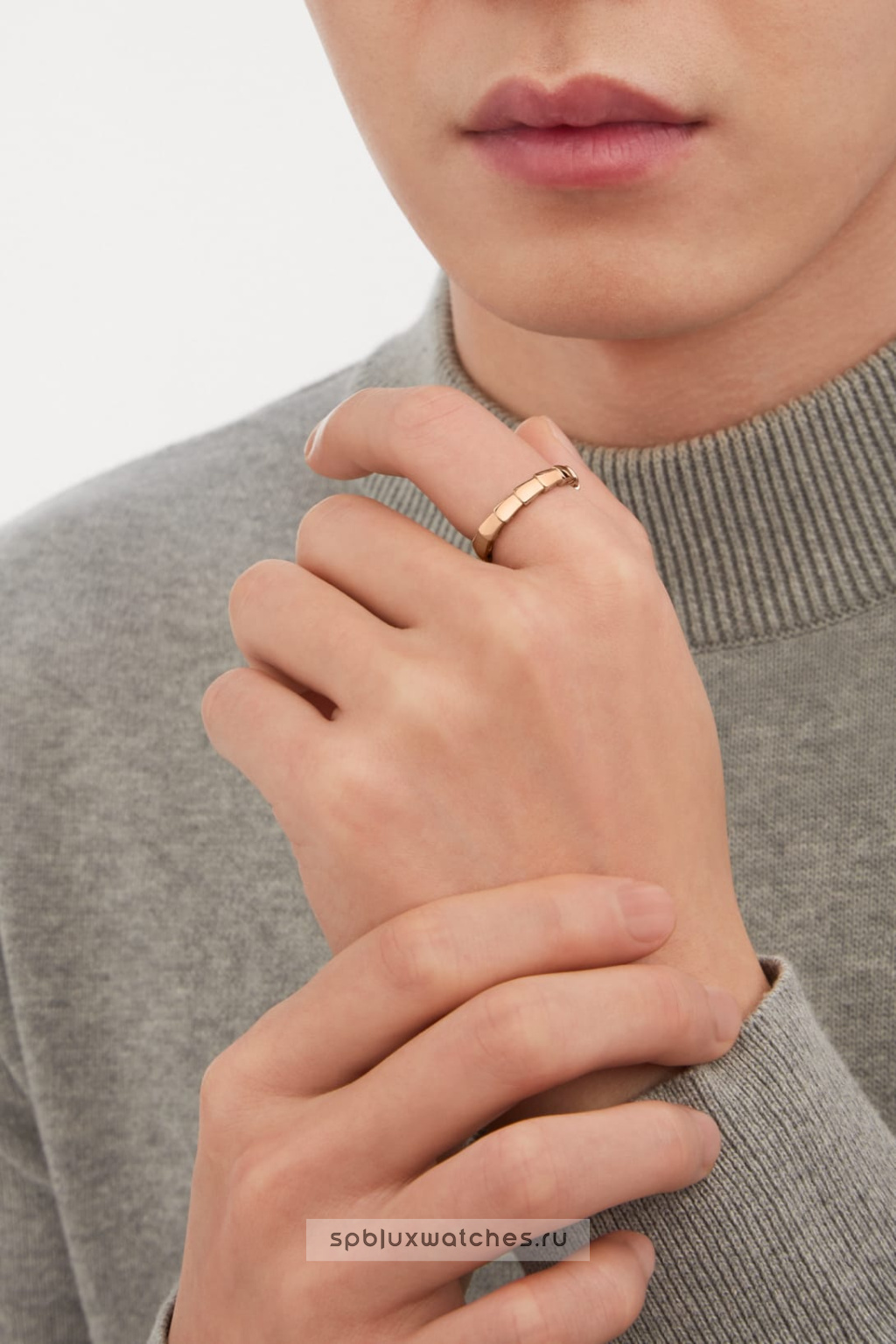 Обручальное кольцо Bvlgari Serpenti Viper Wedding Band Ring 349643