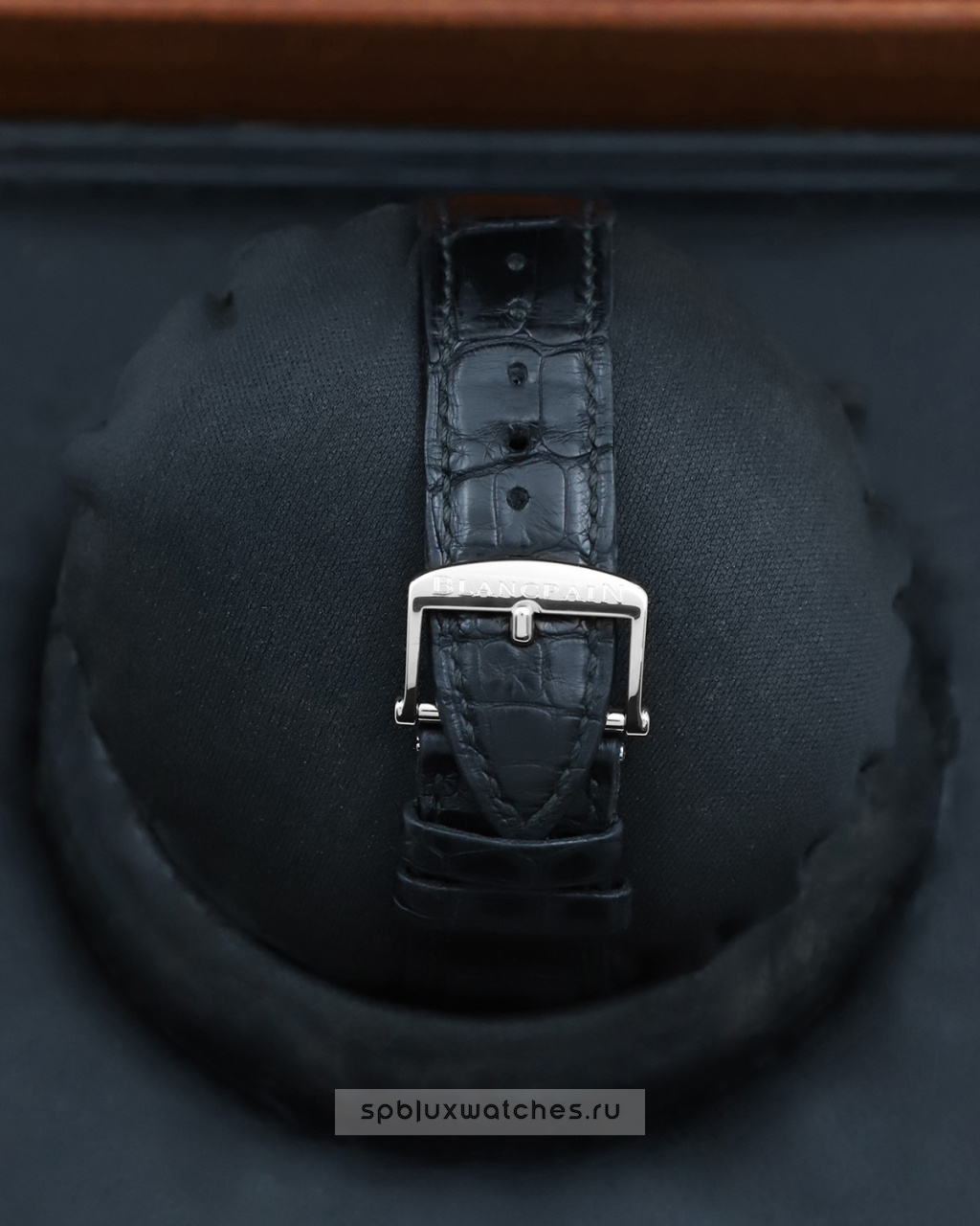 Blancpain Leman Grande Date 40 mm 2850-1130-53