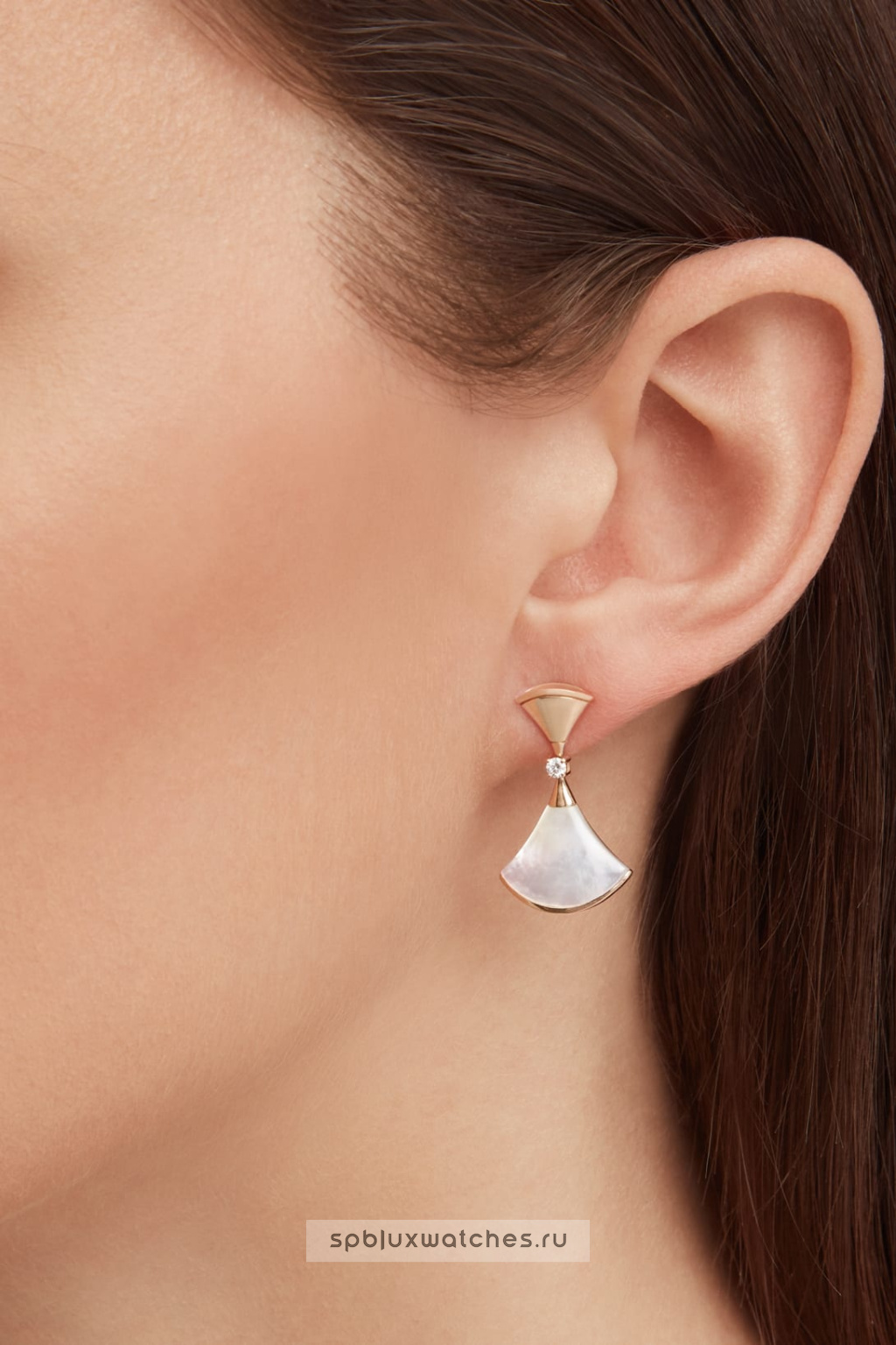 Серьги Bvlgari Divas’ Dream Earrings 350740