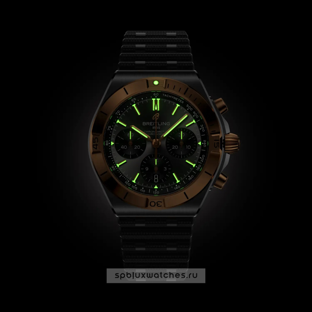 Breitling Chronomat B01 Chronograph 42 mm UB0158101B1S1