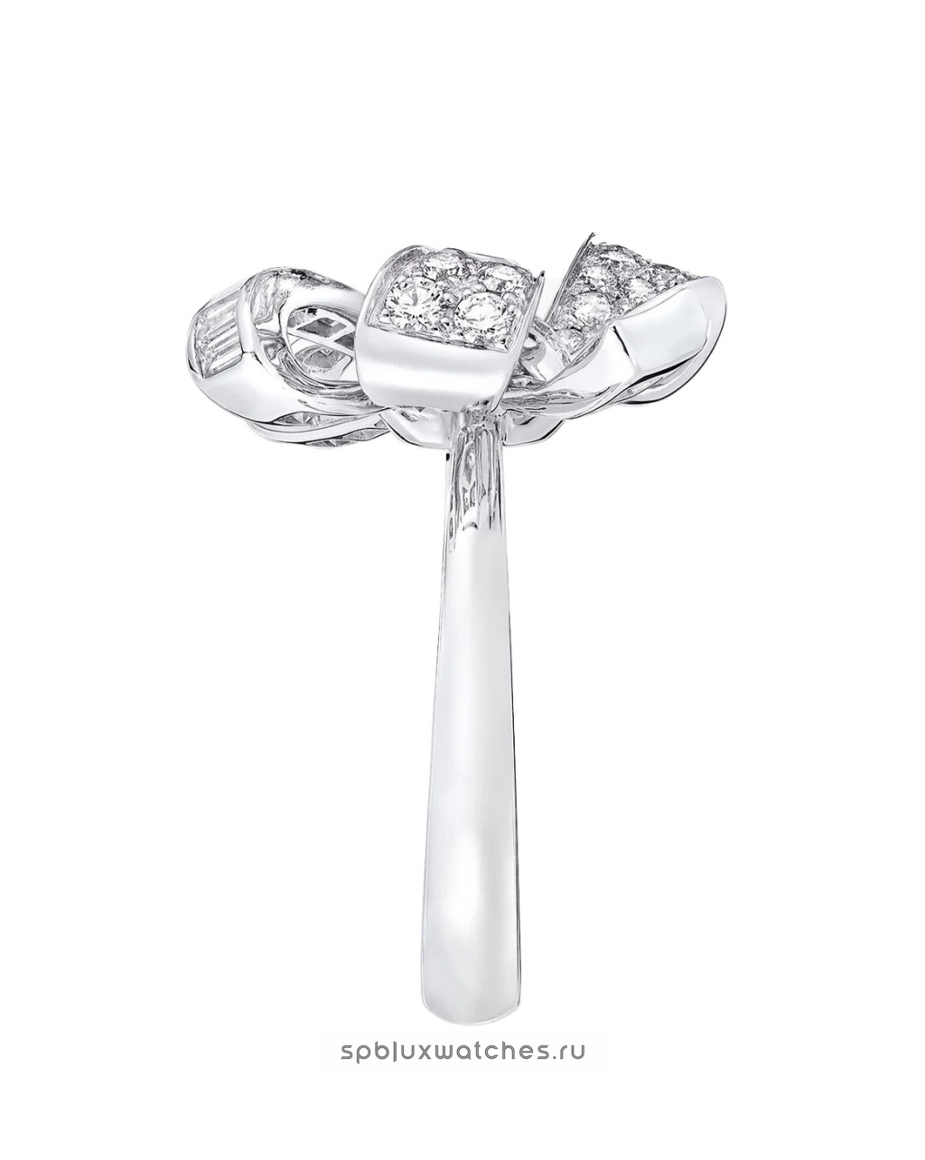 Кольцо Graff Tilda’s Bow Classic Diamond Ring RGR507