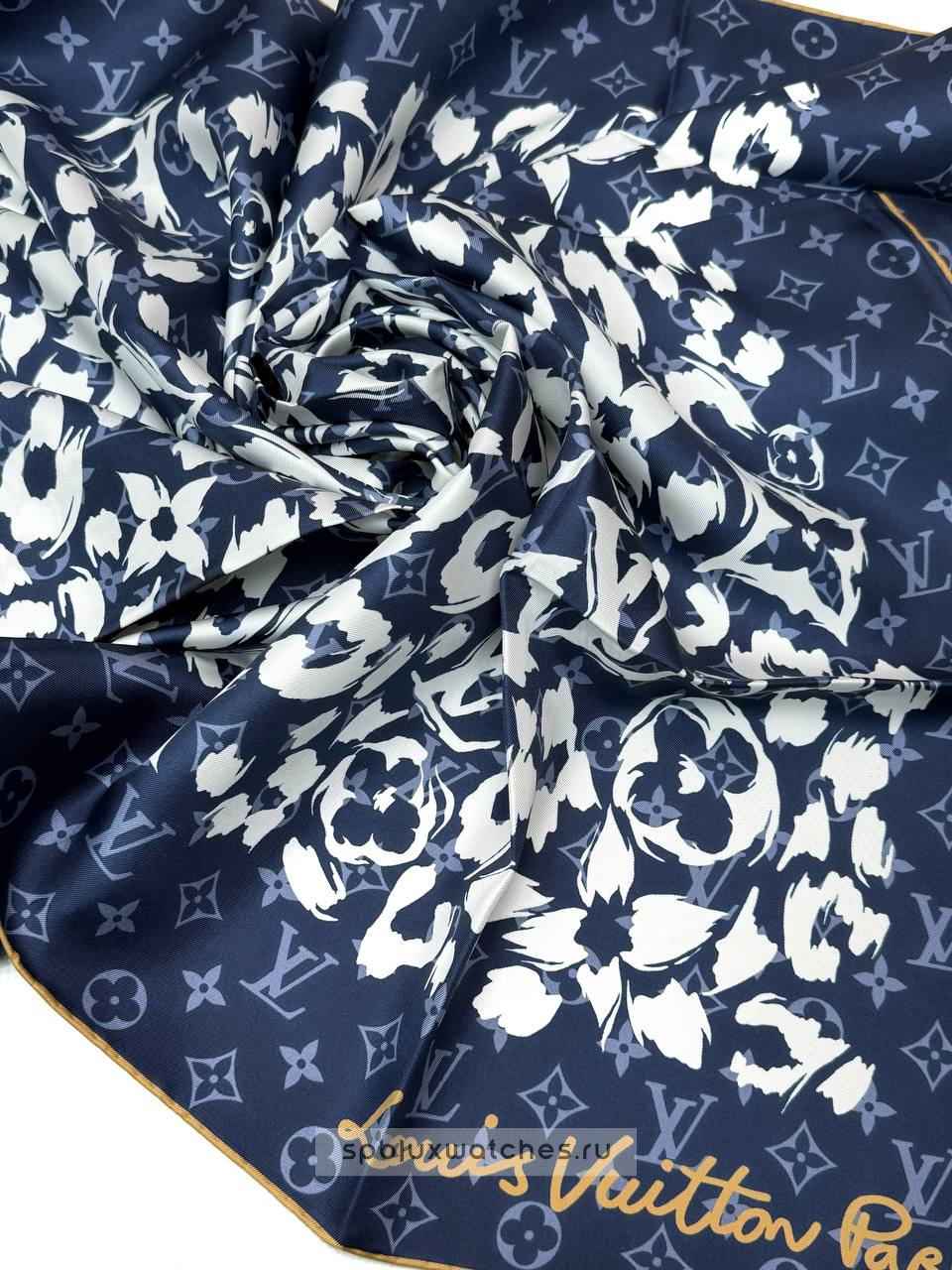 Платок Louis Vuitton