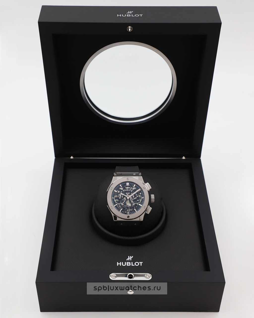 Hublot Classic Fusion Aerofusion Titanium 45 mm 525.NX.0170.RX