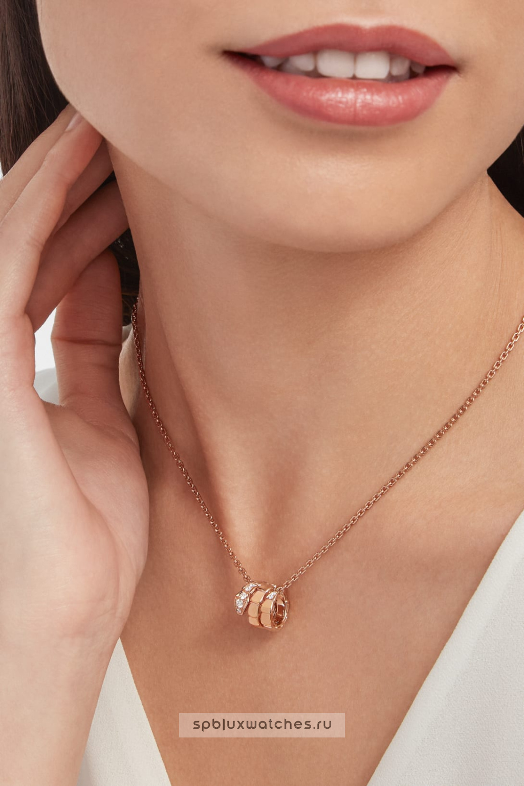 Подвеска Bvlgari Serpenti Viper Pendant Necklace 357794