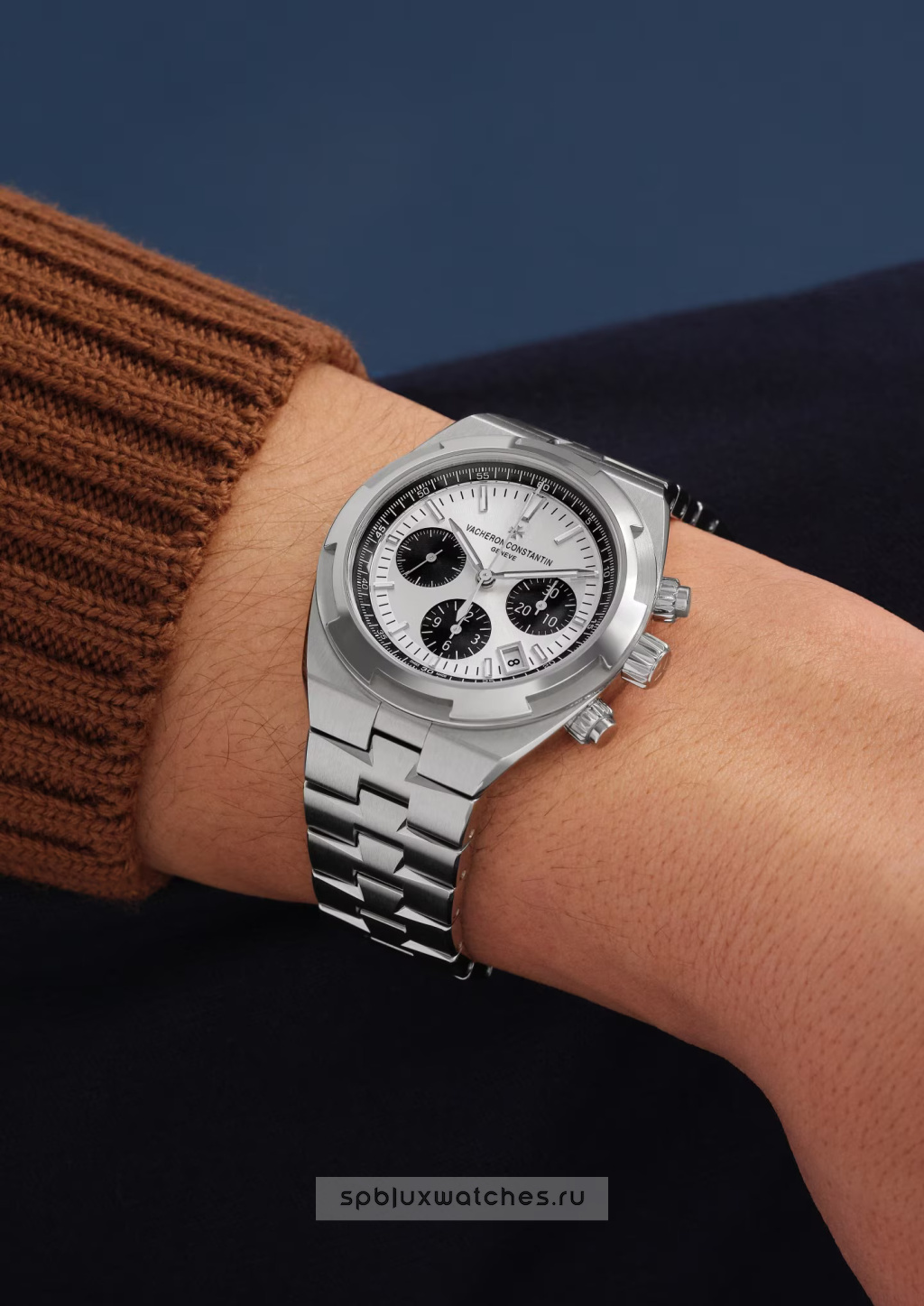 Vacheron Constantin Overseas Chronograph 42.5 mm 5520V/210A-B686