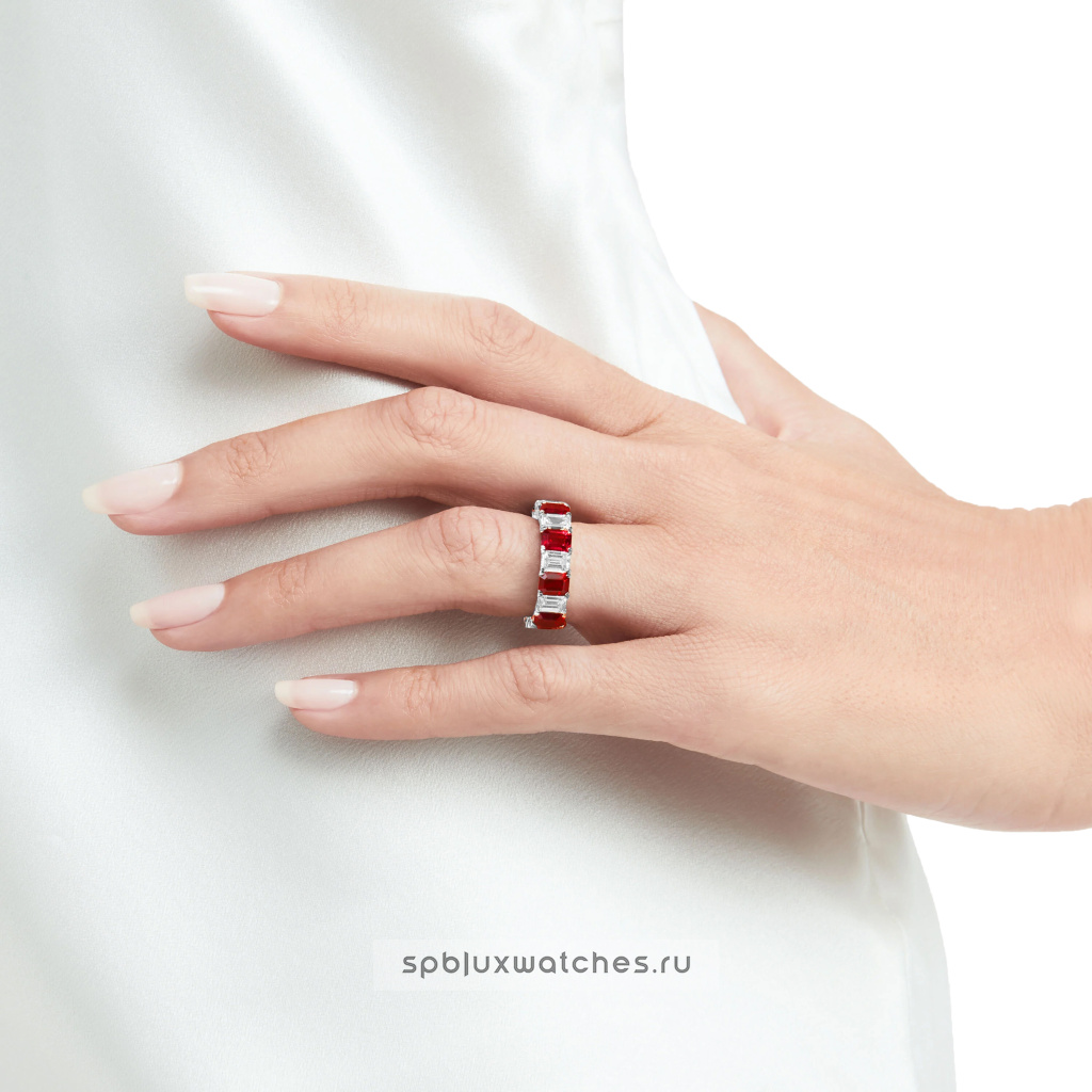 Обручальное кольцо Graff Classic Graff Emerald Cut Ruby and Diamond Wedding Band RER1032
