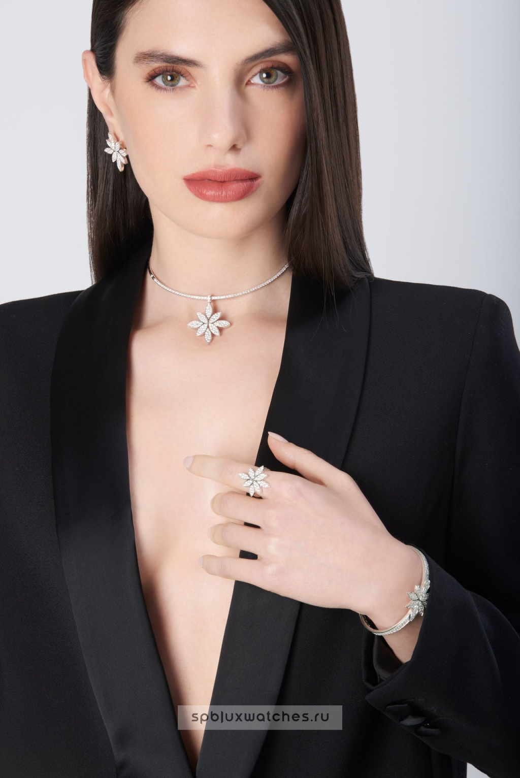 Серьги Pasquale Bruni Ghirlanda Luce Di Loto Earrings 16697B