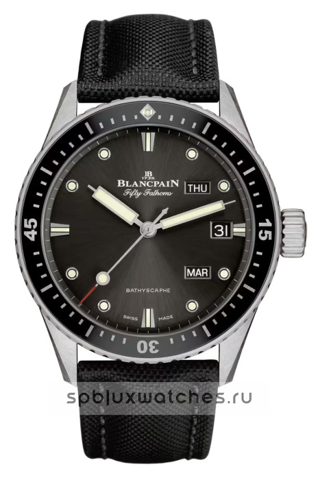 Blancpain Fifty Fathoms Bathyscaphe Quantieme Annuel 43 mm 5071 1110 B52A
