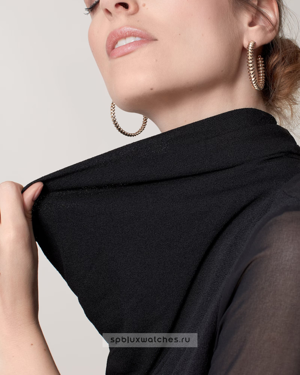 Серьги Cartier Clash de Cartier Hoop Earrings Large Model B8301416