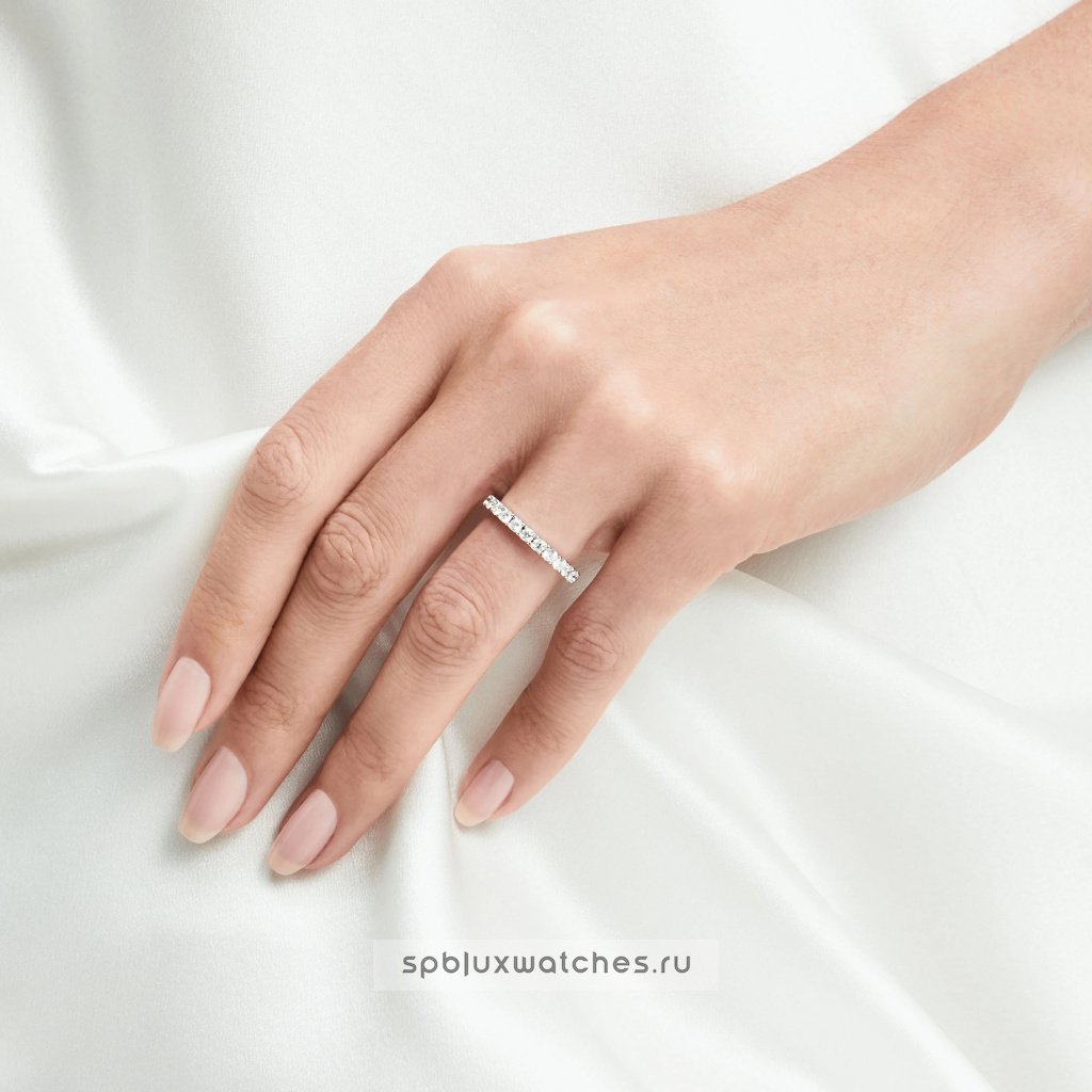 Обручальное кольцо Graff Classic Graff Castle Set Round Diamond Wedding Band RER1001