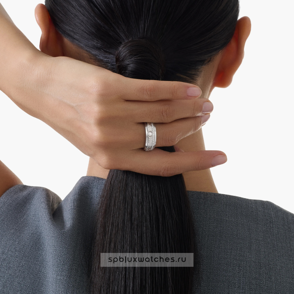 Кольцо Piaget Possession "Decor Palace" Ring G34P9I00