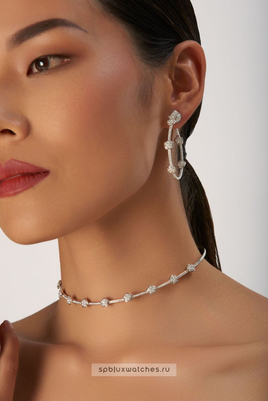 Серьги Pasquale Bruni Figlia Dei Fiori Hoop Earrings 16047B